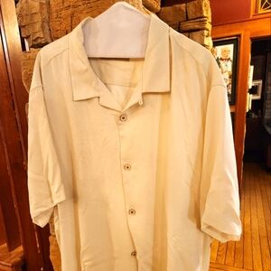 Tommy Bahama Men's Beige Camp Shirt 3XL